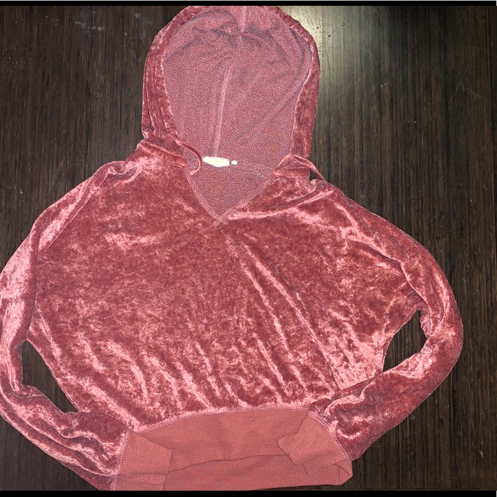 Cropped hoodie